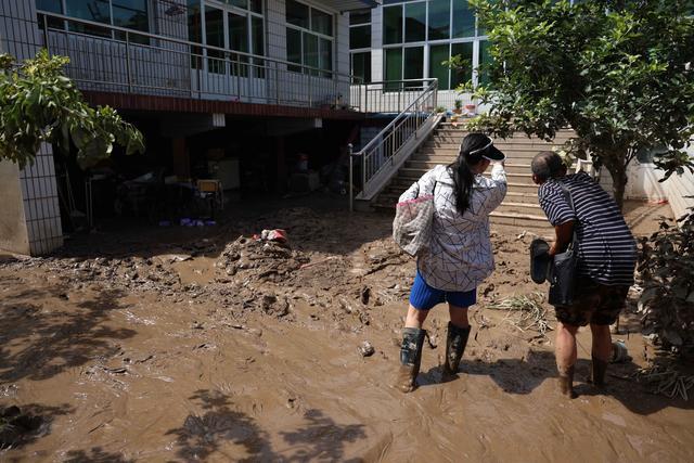 暴雨半年后，重建的涿州受灾村迎来第一个春节丨新春走基层·我看见