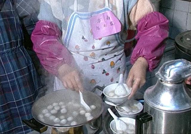 琳琅满目，脑洞大开！1994年的美食，你心动了吗？丨“穿越”新年看静安③