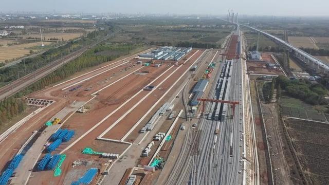 沪苏湖铁路上海松江站年内启用，松江国际多式联运物流枢纽启动规划设计