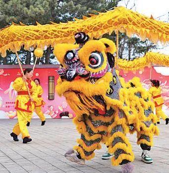 今天，《光明日报》头版报道信阳