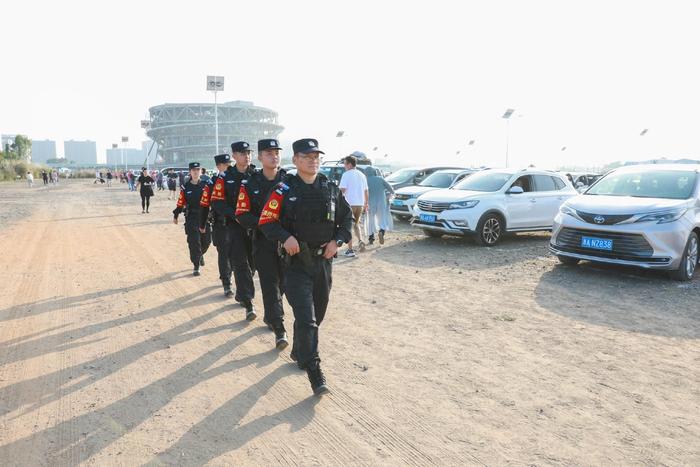 日均出动4000余名警力 海口警方圆满完成春节假期安保任务