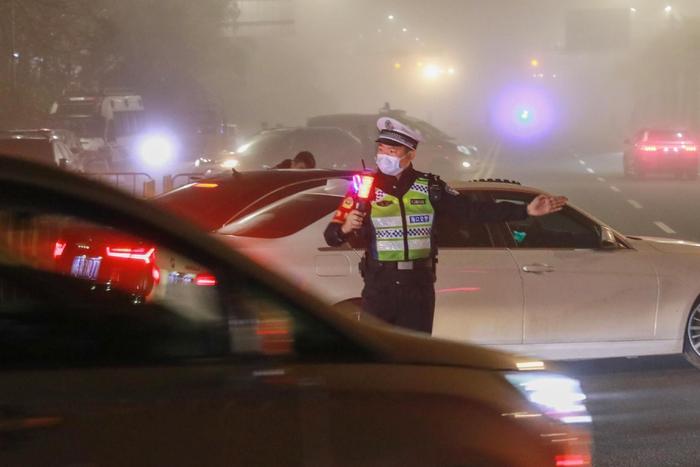 日均出动4000余名警力 海口警方圆满完成春节假期安保任务