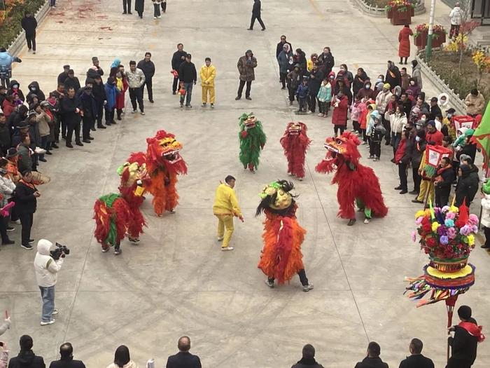 社火表演庆新春，共迎新年新气象——崆峒区安国镇组织开展社火展演活动