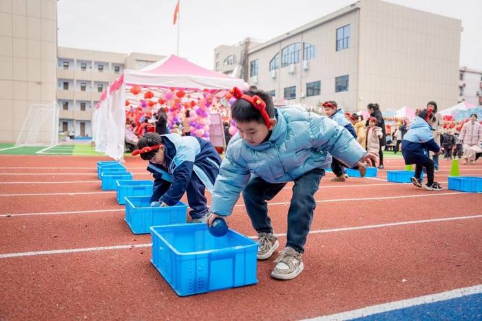 椒江实验二小：“龙娃山海行”游考活动，“深得”孩子们心！