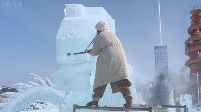 冰雕重建！烟花蹦迪！正月十五，在最宠你的长春冰雪新天地再嗨一次