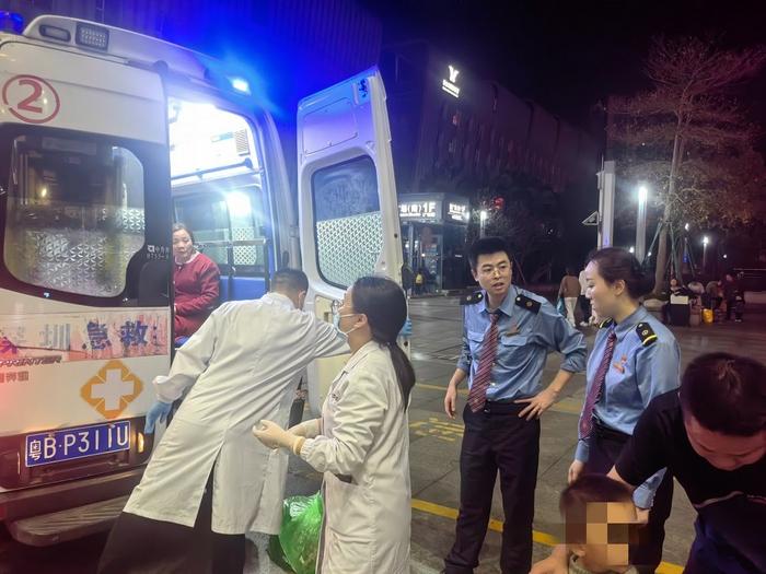 惊喜交加！孕妇乘客深圳北站站台上迎来“龙宝宝”