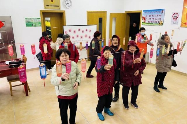 包汤圆、做龙灯、插花桶……海湾这里的元宵活动精彩纷呈！丨有一种过年叫奉贤