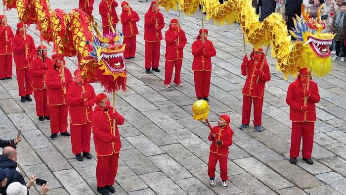 闹元宵！即墨古城“其乐龙龙”