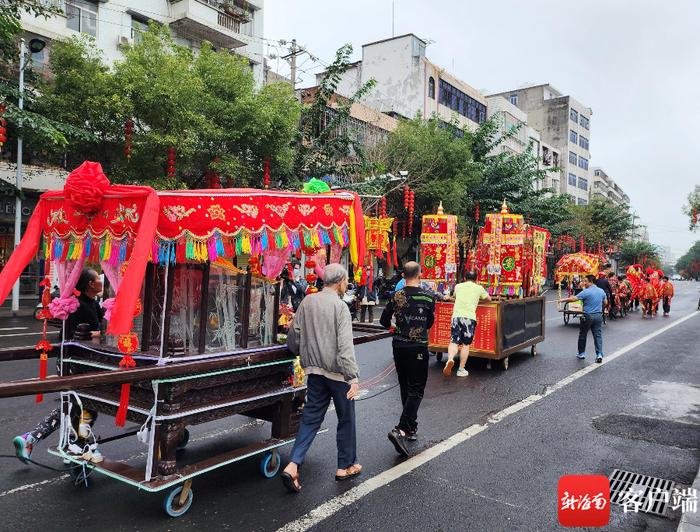 海口府城：舞狮、游街闹元宵