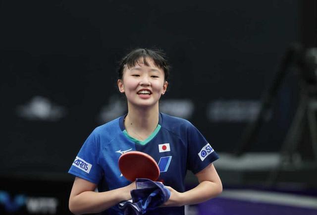 赢哭了！孙颖莎领衔中国女乒实现世乒赛六连冠，15岁日本中学生站上领奖台