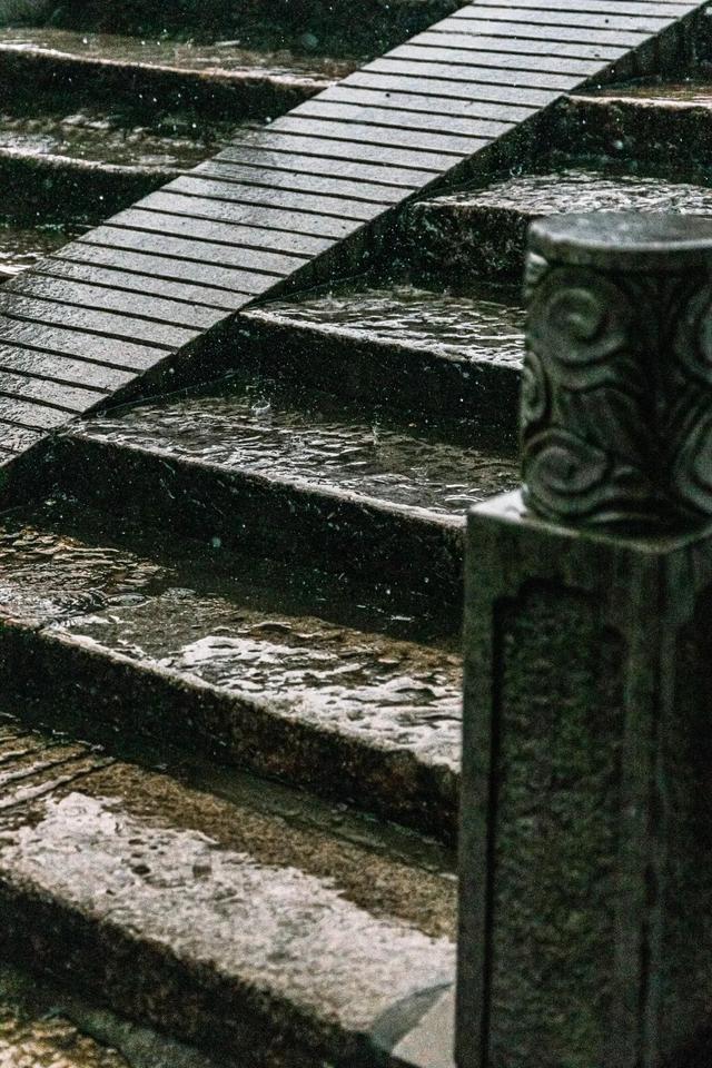 烟雨朦胧醉江南！这座魔都宝藏千年古镇太适合雨天打卡