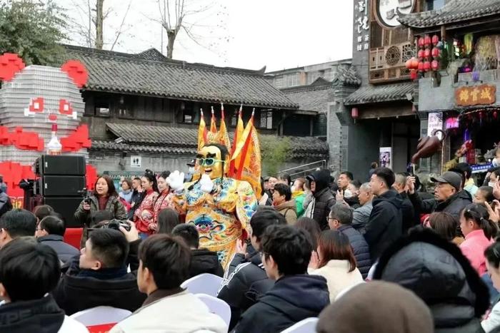 港澳青年看祖国 | 四川：第二届“致敬青春·逐梦天府”港澳台青年文化嘉年华活动成功举办