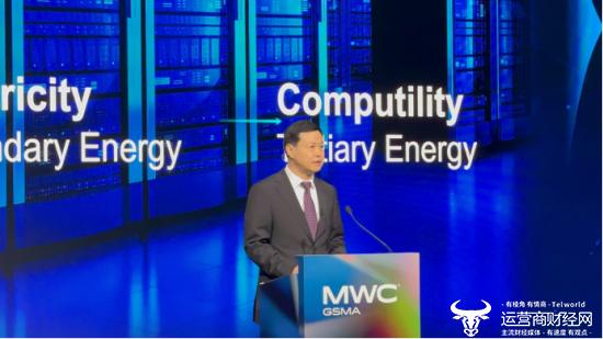 中国移动董事长杨杰最近亮相MWC 体现了全球最大运营商风范