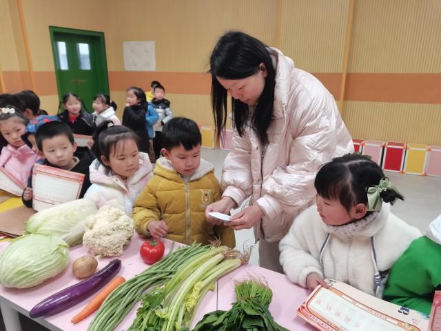 昭山和平小学：低年级学业展示活动展现“五育并举”教育理念