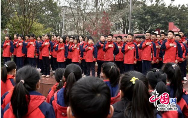 三月春风处处暖，雷锋精神代代传 邛崃各学校开展学雷锋系列活动