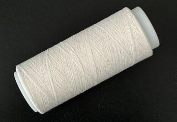 采用干纤维技术解纤的 50% 纤维制成的棉纱(原型生产)