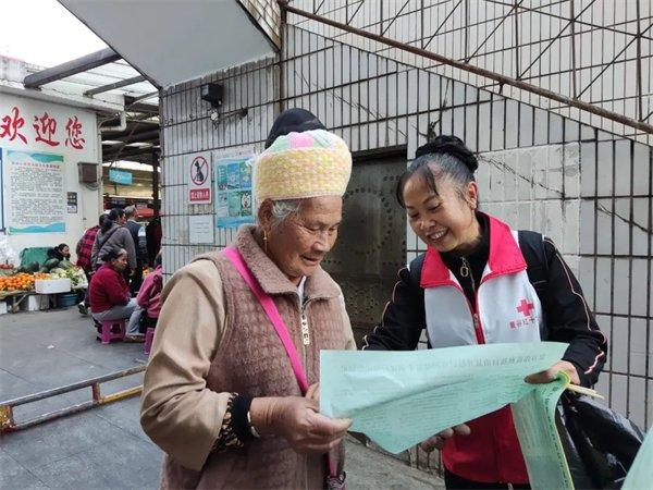 普洱市景谷县：用雷锋精神点燃老年大学开学第一课