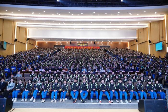 【视频】首次与中学合作！中国科学院广州分院与广雅联手打造“科创英才班”