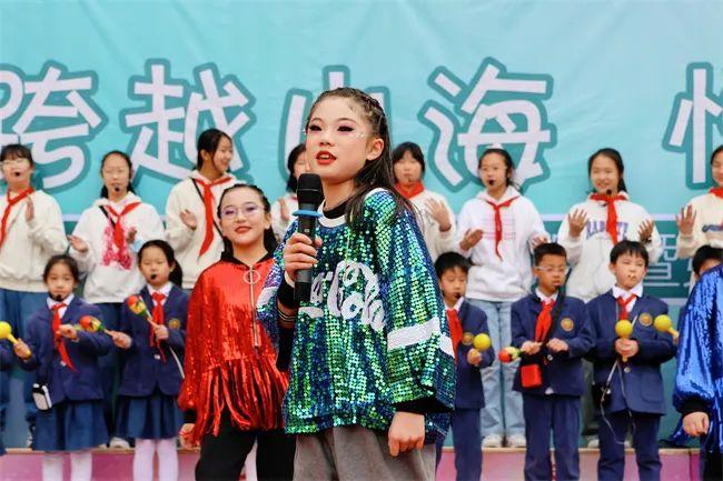 西安未央锦园小学第十九届英语活动月暨第二届劳动主题月活动正式启动