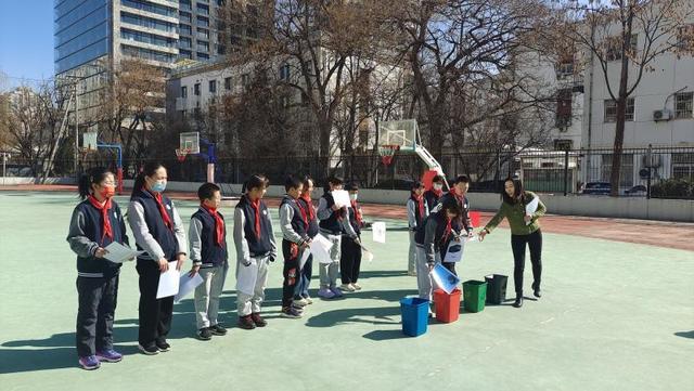 朝阳区亚运村街道推动垃圾分类进校园