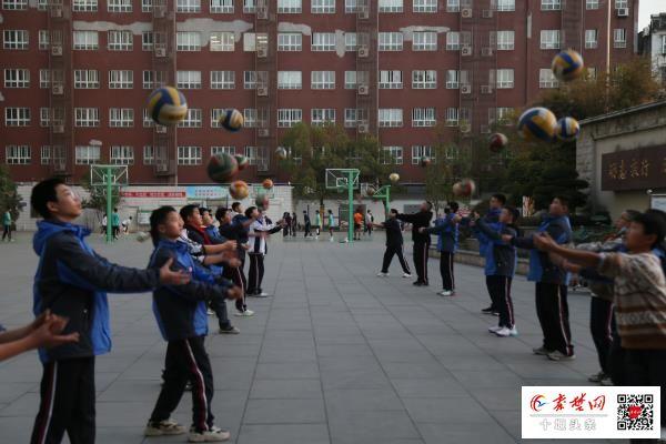 市实验中学：花式特色托管 让校园更精彩