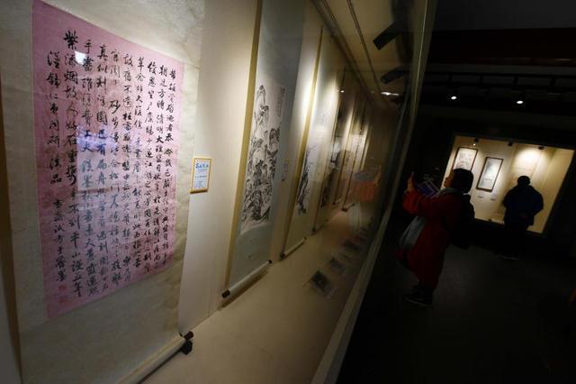 李祥霆书画艺术展亮相景山公园观德殿