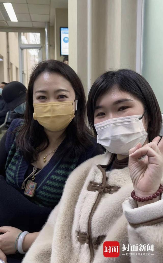 我在北京三甲医院当陪诊：每天忙完回到家，真是累得不想动｜新职人