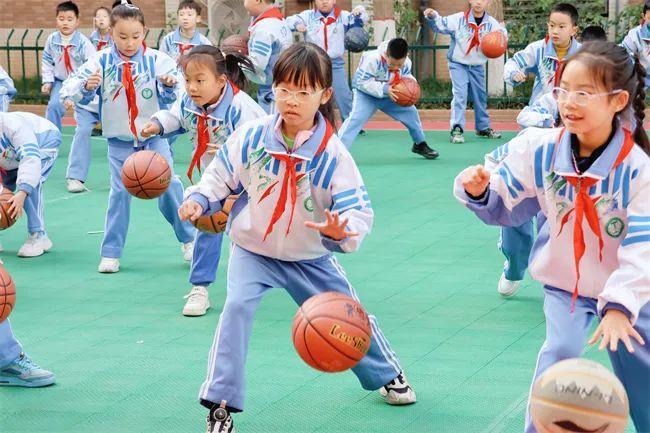 教研视导助发展 会诊把脉促提升 ——未央区教师进修学校走进未央锦园小学开展2024年片区教科研视导工作