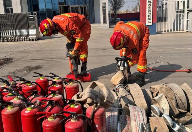 没有生产标识 合格证查询不到 北京大兴集中销毁百余件不合格消防产品