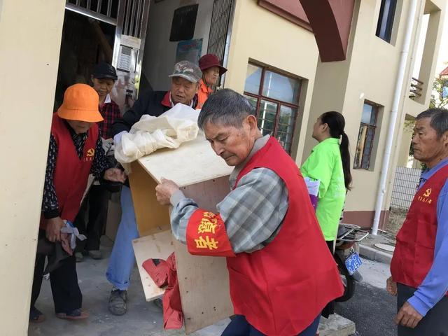 平均年龄75岁，来自五湖四海，奉贤这支队伍让区委书记都点赞了！