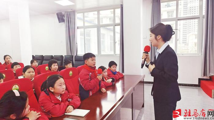 驻马店市第十小学开展第二十期学生心理健康教育讲座