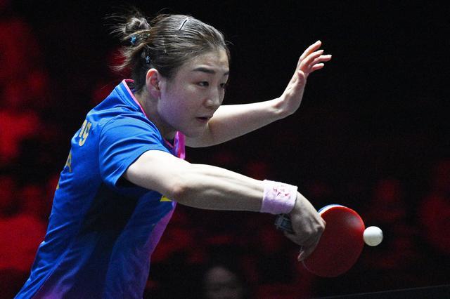 乒乓球——WTT新加坡大满贯：王曼昱晋级女单决赛
