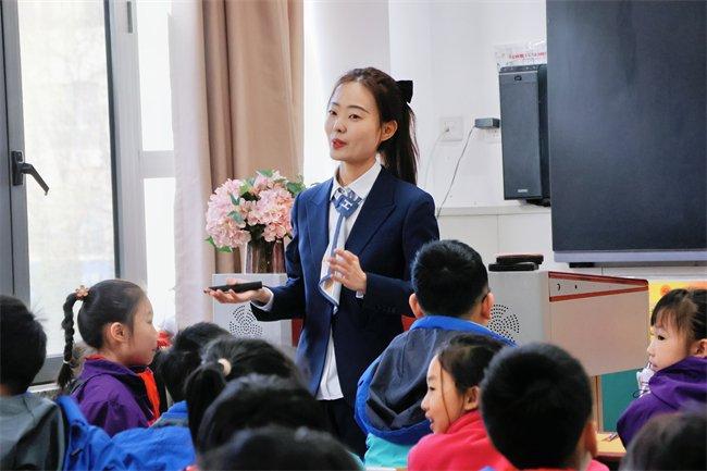 教研视导助发展 会诊把脉促提升 —未央区教师进校走进锦园小学开展2024年片区教科研视导工作