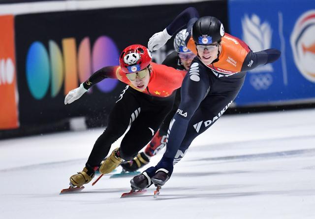 短道速滑——世锦赛：林孝埈晋级男子500米四分之一决赛