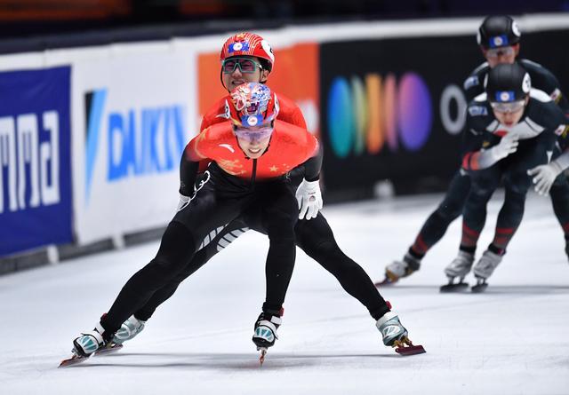 短道速滑——世锦赛：中国队晋级男子5000米接力半决赛