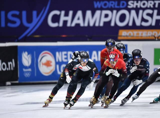 短道速滑——世锦赛：中国队晋级男子5000米接力半决赛