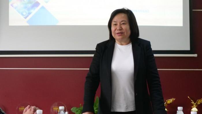 世界纷杂,坚持长期主义