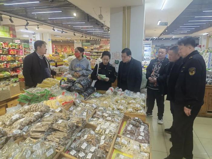 延川县市场监督管理局全力开展创建国家食品安全示范城市督导检查