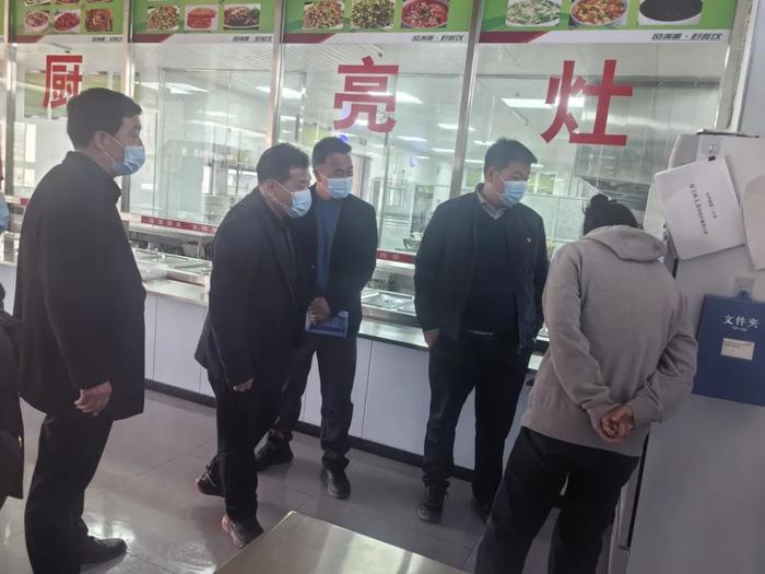 延川县市场监督管理局全力开展创建国家食品安全示范城市督导检查