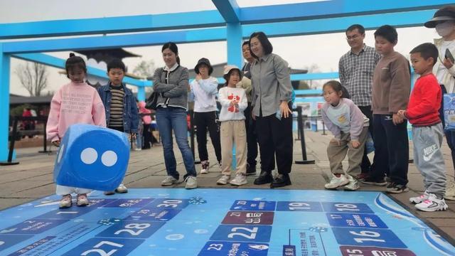 在孩子心中播下爱水护水种子！“松江2024世界水日·中国水周嘉年华活动”举办