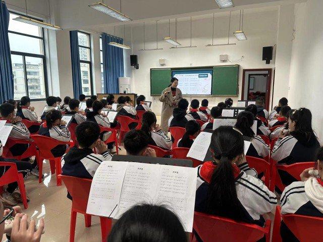 湘钢一中教育集团市十二中：校际交流共话音乐教学