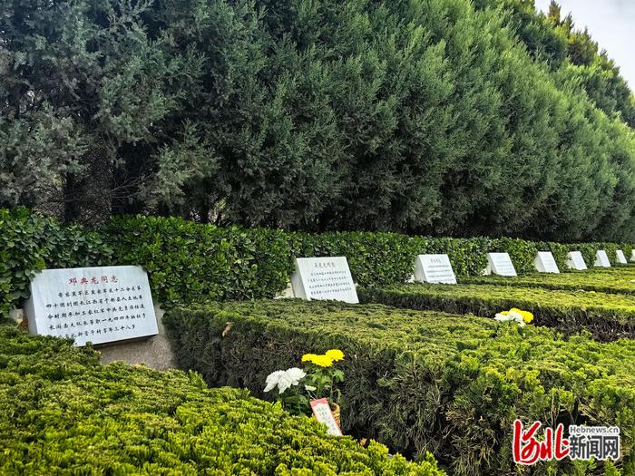纵览原创 | 华北军区烈士陵园举办“铸魂·2024·清明祭英烈”主题纪念活动