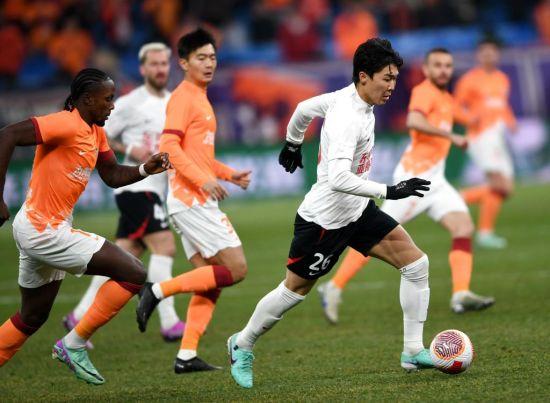 2024赛季中国足球职业联赛开局观察