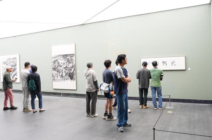 “道法自然——张治安艺术作品展”在广州美术学院美术馆开幕
