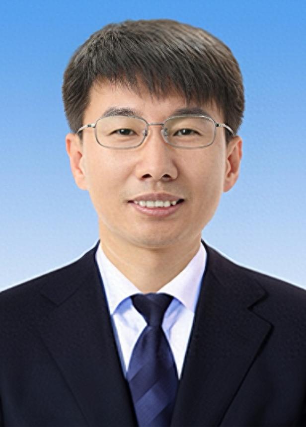 1982年出生的王宏来，拟任副厅级领导职务