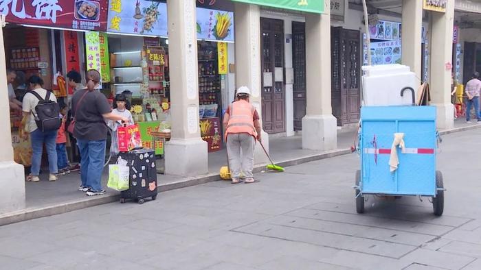 创卫刷新城市“颜值” 市民游客齐点赞