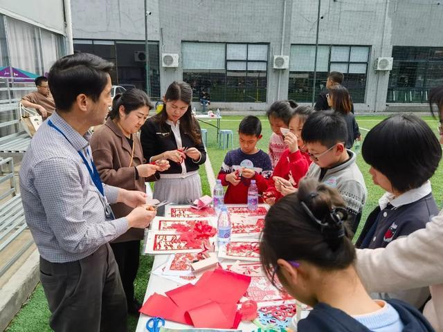 让优秀传统文化薪火相传！永丰街道举办“四季村晚”春季展示活动