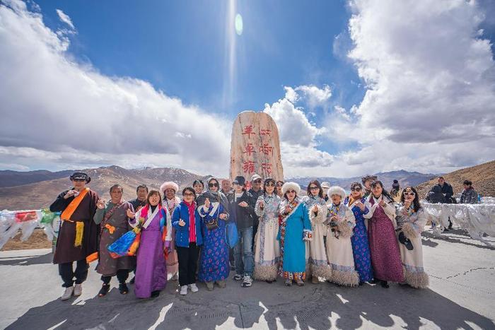 ​碧桂园业主游西藏  业主权益旅游福利放送