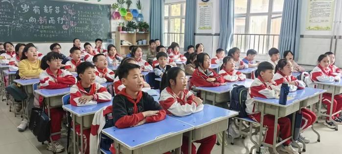 西安经开第十四小学举行清明节主题活动