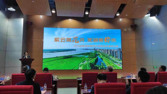 芜湖市2024年百所高校大宣讲暨招聘活动在吉林大学举办